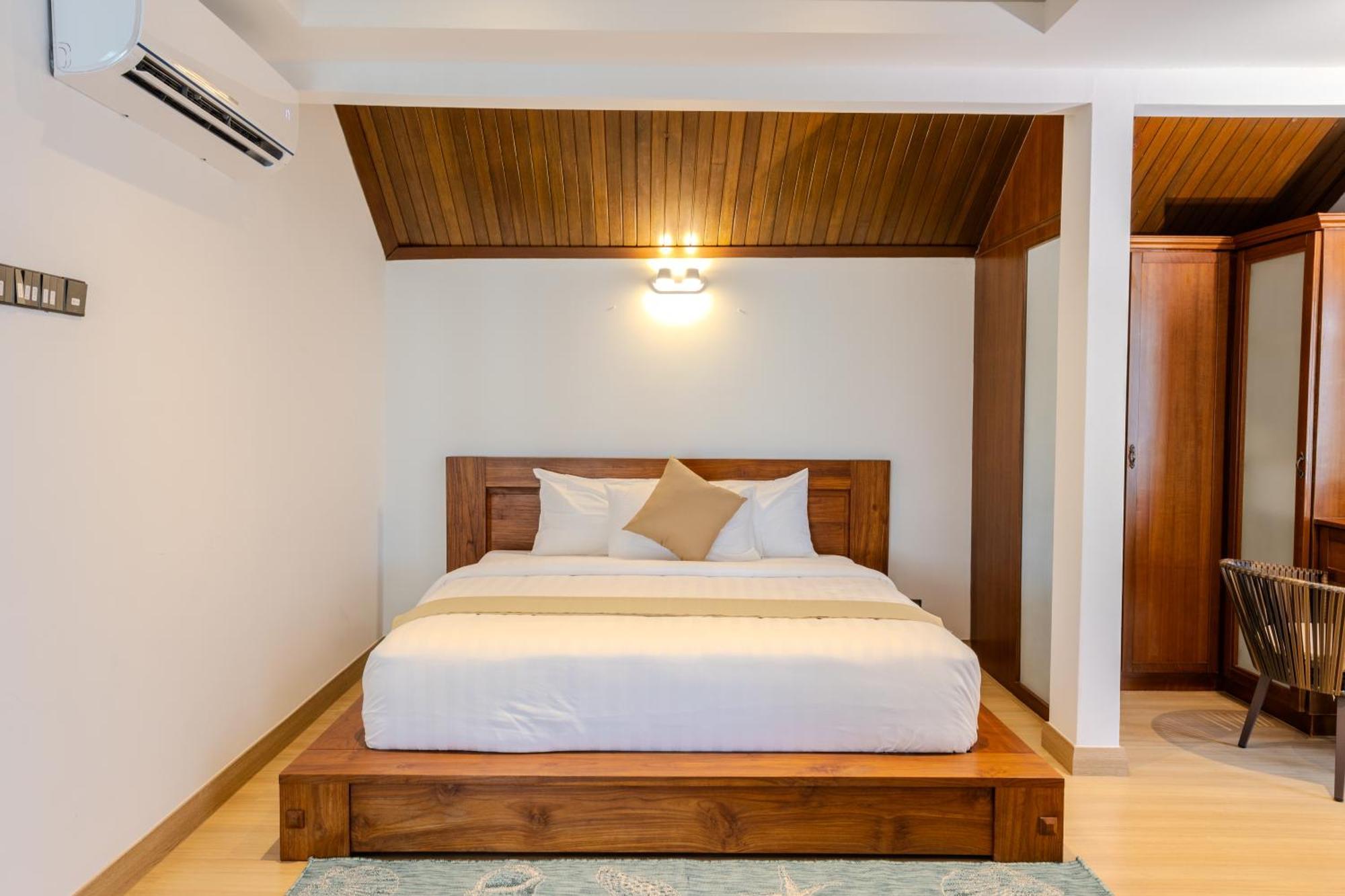 Suntai Villa, Beachfront Suites Kampong Si Ginting Exterior foto